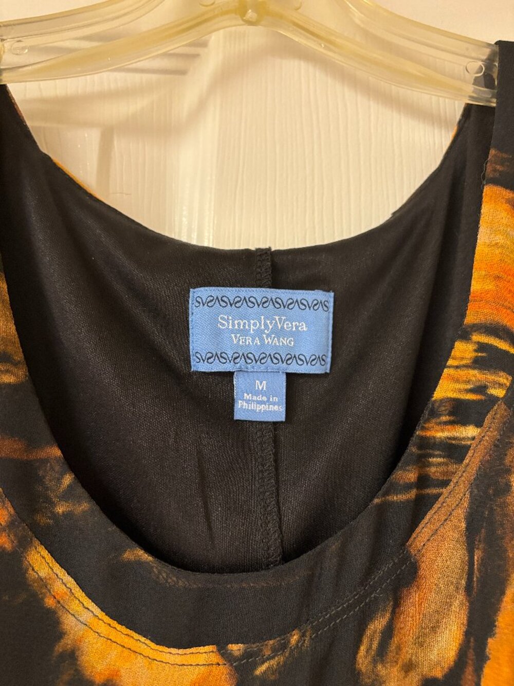Vera Wang Dress Size M - Never Worn - Layered, Belted, Accents - Picture 4 of 16